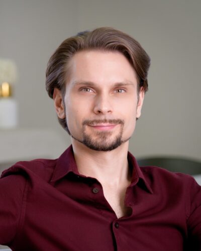 Ястребцов Владислав